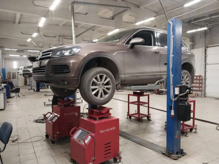 Диагностика ходовой части кроссовера Volkswagen Touareg