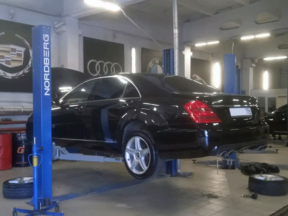 Пневмоподвеска Mercedes‑Benz S 500 AMG: когда комфорт требует точности Пневмоподвеска Mercedes‑Benz S 500 AMG: когда комфорт требует точности