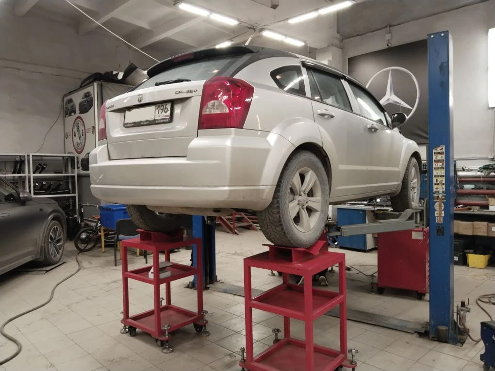 Полная диагностика ходовой части автомобиля Dodge Caliber