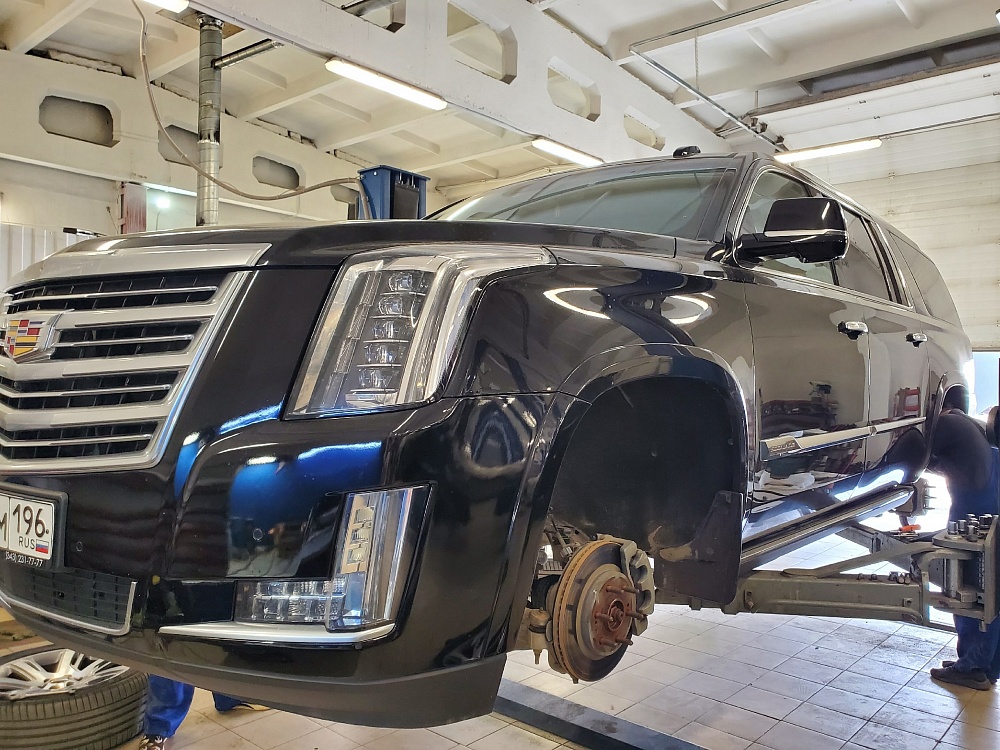 Ремонт пневматической подвески авто Cadillac Escalade