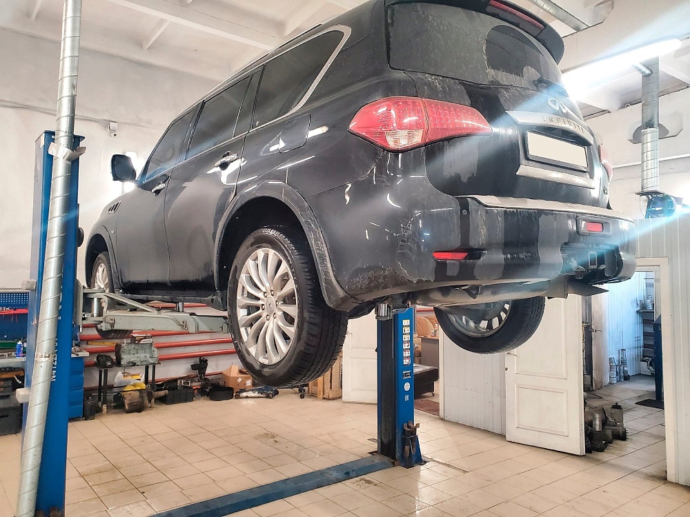 Ремонт и обслуживание пневмоподвески на автомобиле InfinitiQX56
