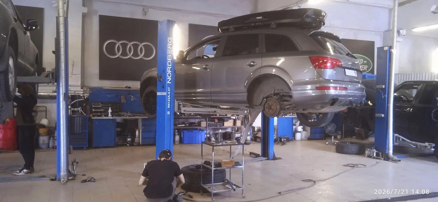 Ремонт подвески Audi Q7 первого поколения (кузов 4L)
